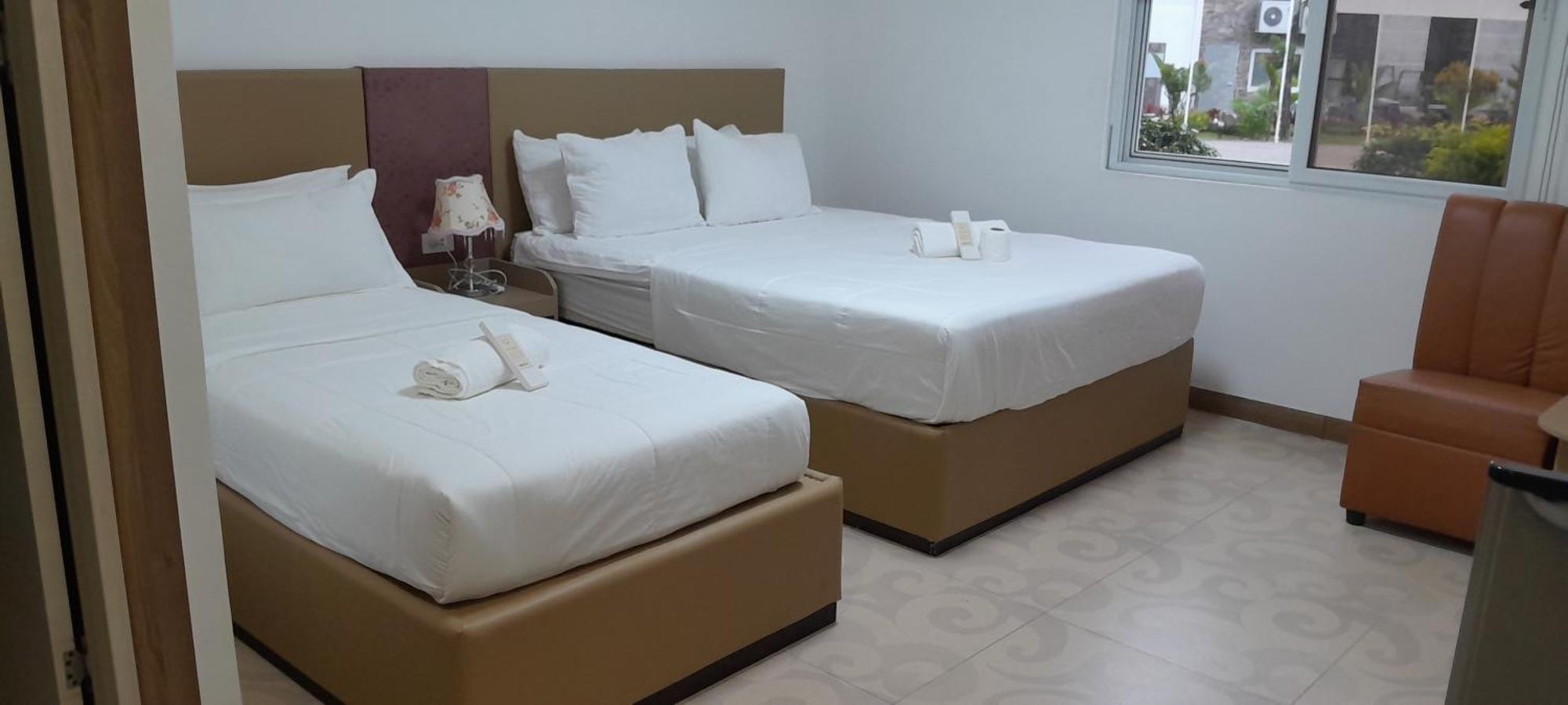 Airport Hotel Clark Clark Freeport Zone Eksteriør billede